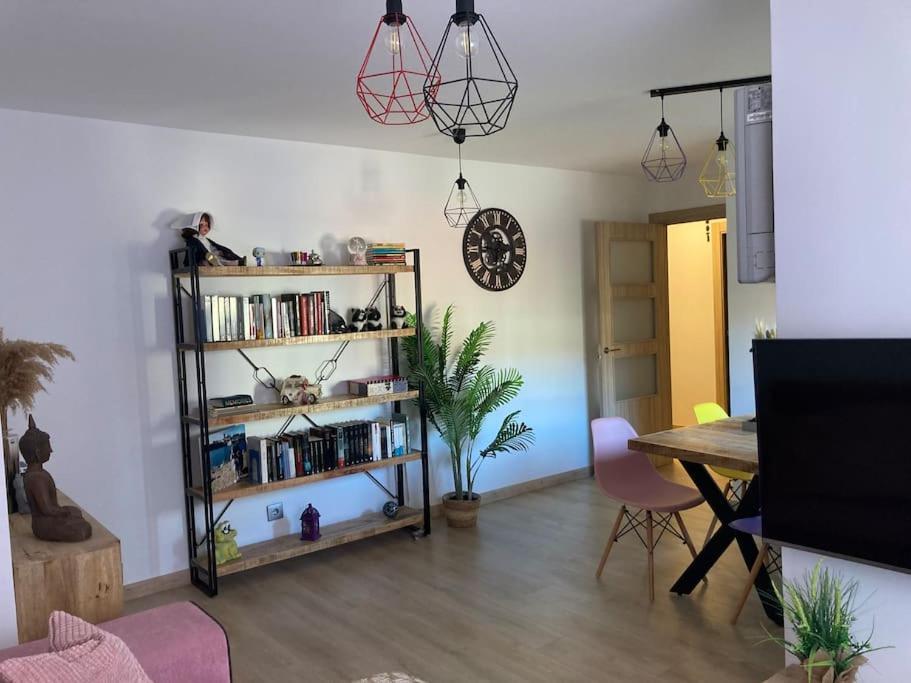 La Okiya De Tati Apartment Zamora Luaran gambar