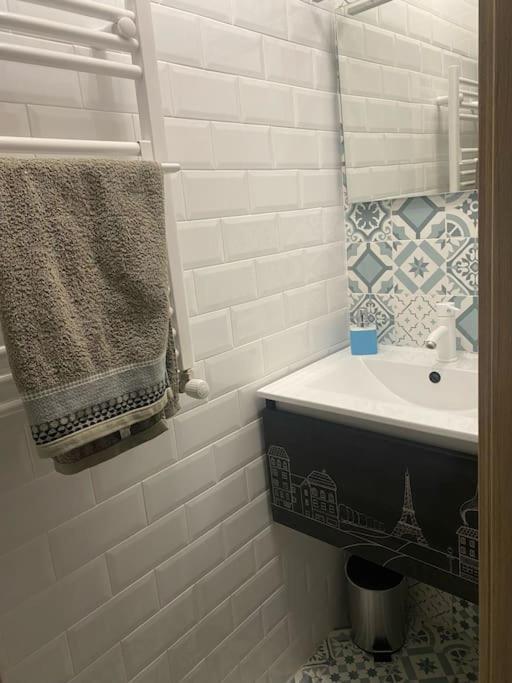 La Okiya De Tati Apartment Zamora Luaran gambar